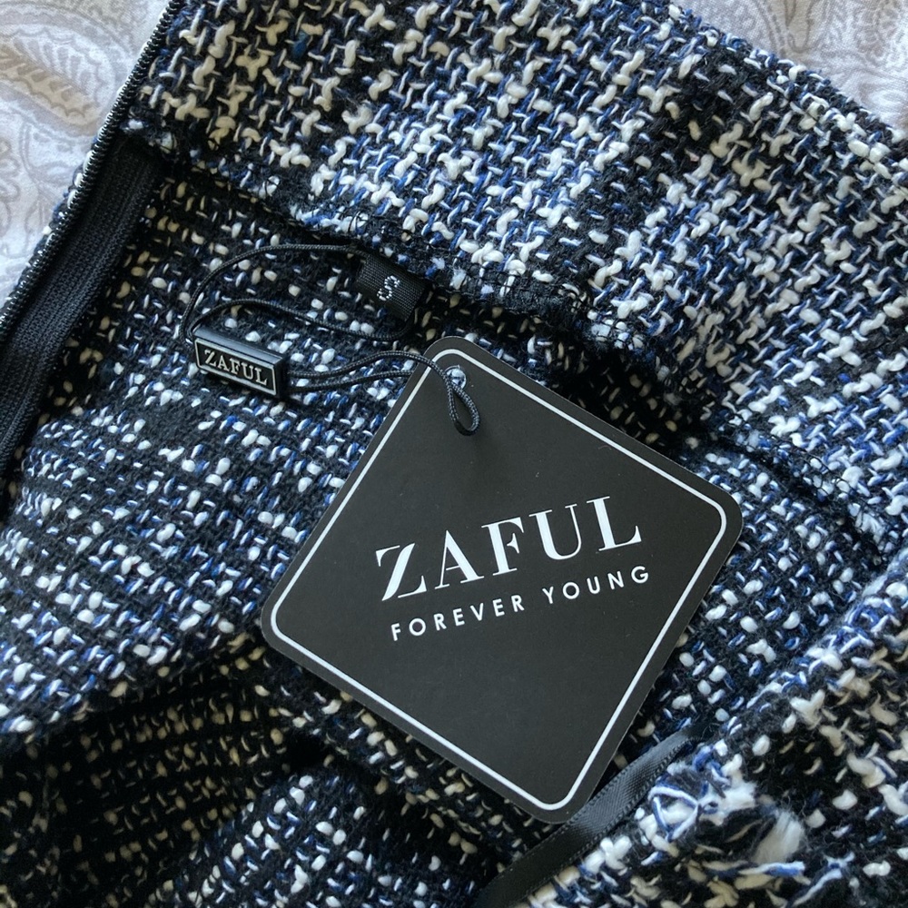 Skirt (platted)